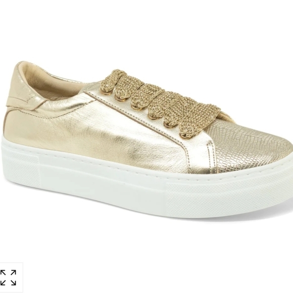 Jennifer tattenelli memory foam snake print gold sneaker 39 - Picture 4 of 6